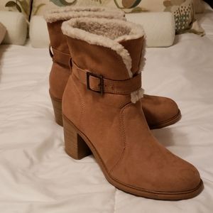 American Eagle Ankle Boots w Strap Buckle